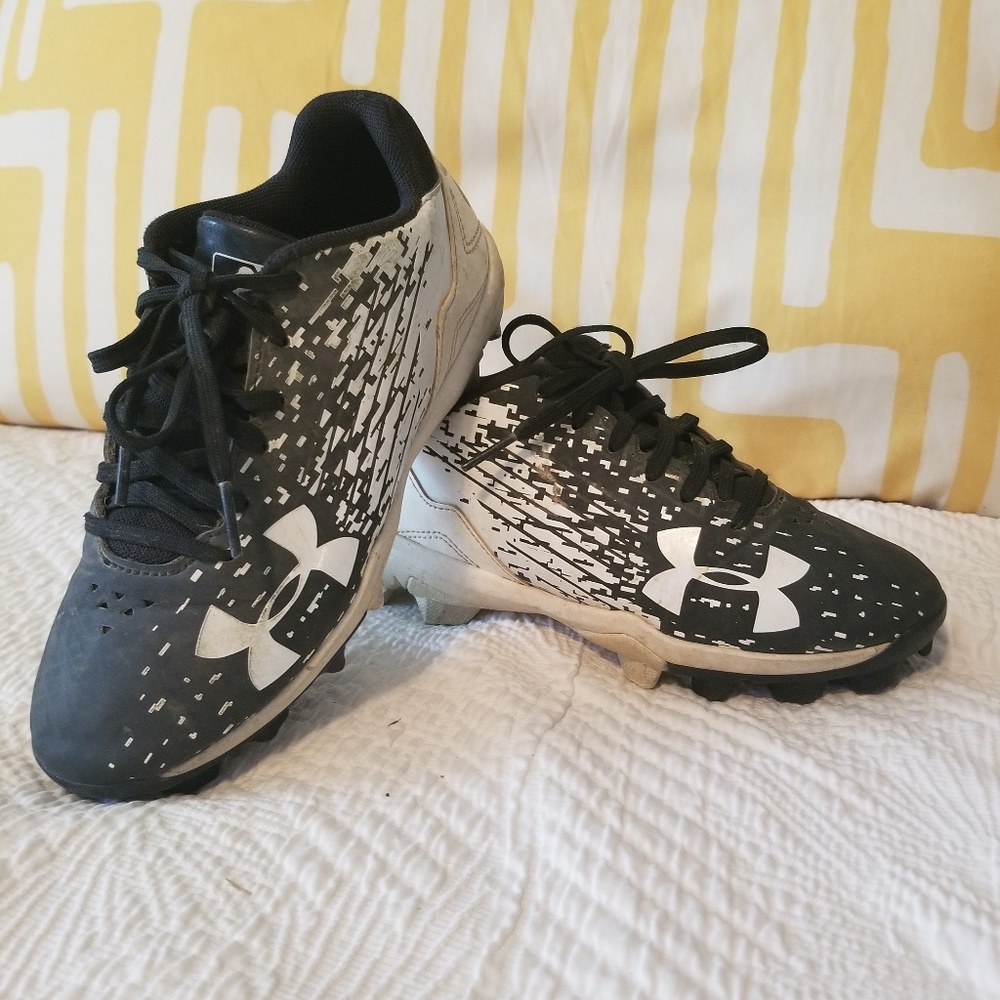 Under Armour Cleats